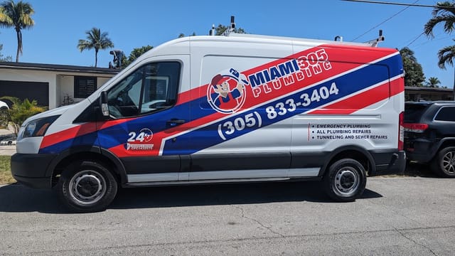 Miami 305 Plumbing logo