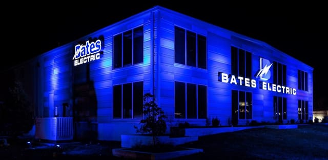 S.E. Bates Electric logo